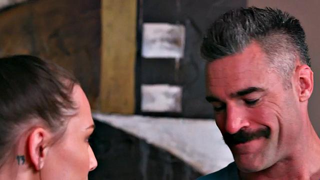 Massaging Girl Fucked By iBg Dick In Wet Pussy