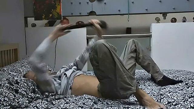 Kelvin Summers Strips and Strokes
