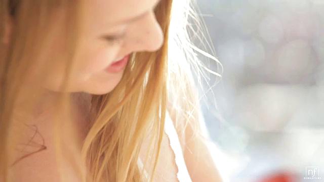 blue angel и anita лижут и фистят друг другу зрелые киски