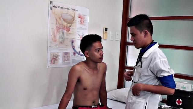 Real Asian twink sucks doctor cock in infirmary