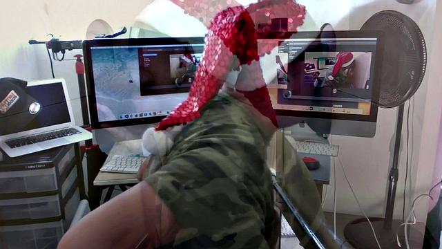 Holiday Gloryhole BJ