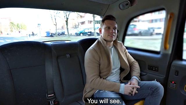 Pussylicked taxi babe in stockings by client