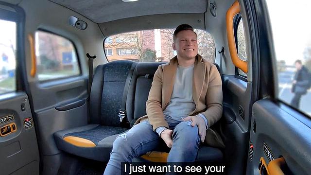 Pussylicked taxi babe in stockings by client