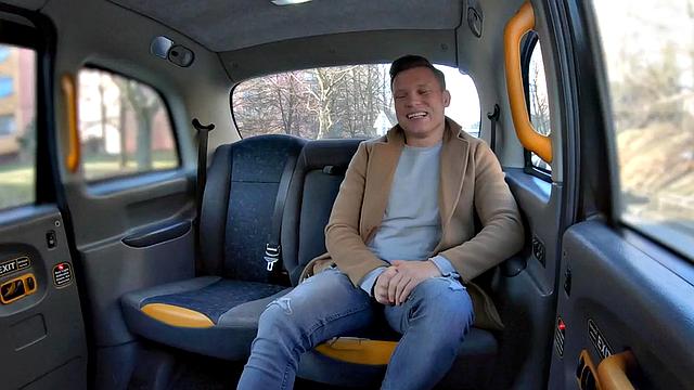 Pussylicked taxi babe in stockings by client