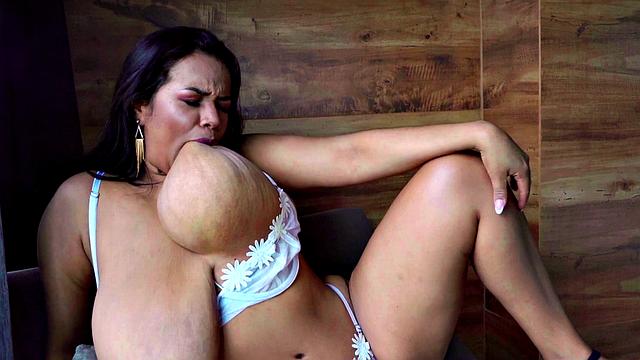 Isa Gomez Takes Over SCORELAND