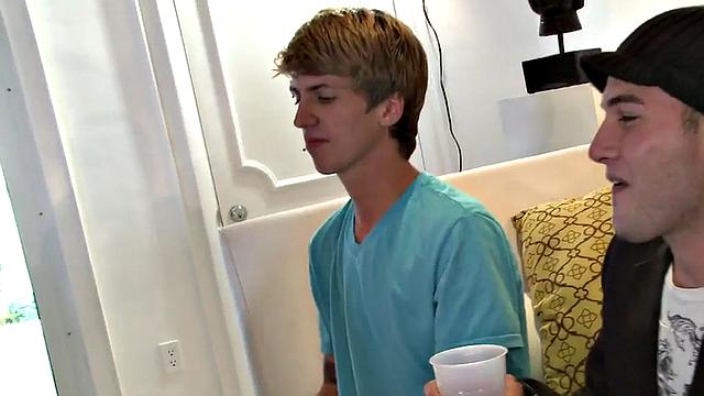 Deepthroating with horny amateurs