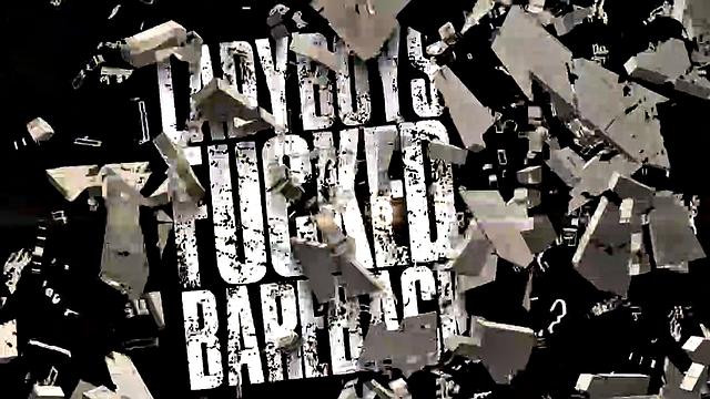 Linlin: Green Dress Curvy Babe Bareback