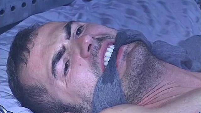 Джо Джованни и Ларри Савой - горячее дуэтное