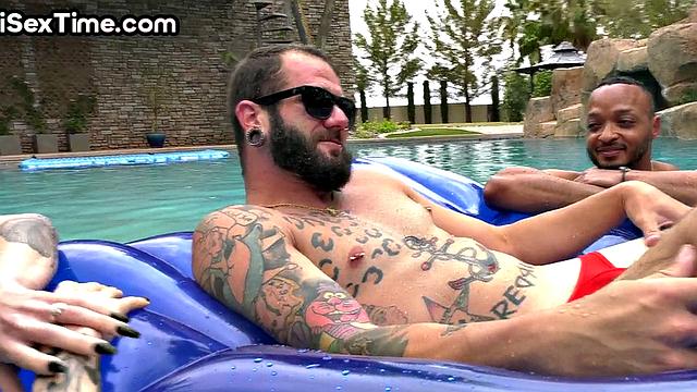 Bisexual partners fuck 21yo outdoor slut in threesome