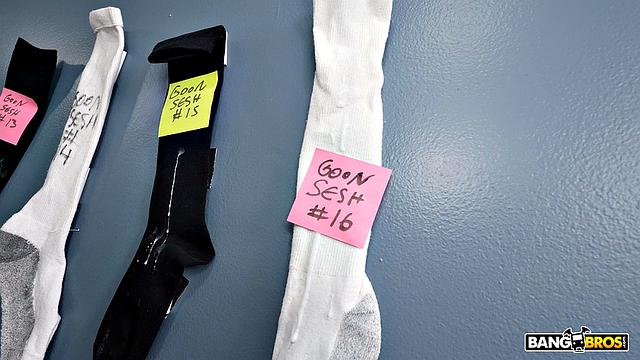 Gooning With Stepmom