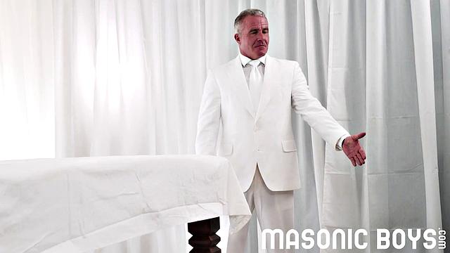 APPRENTICE YOUNG - Second Anointing