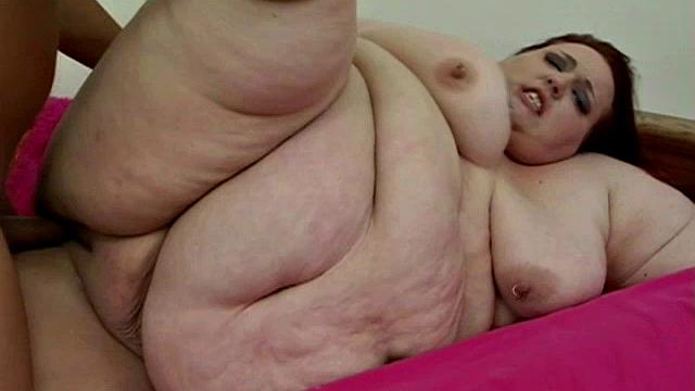 SSBBW Spread For a Black Cock