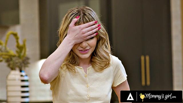 MOMMY'S GIRL - Petite Demi Hawks CAUGHT Stacked Chloe Surreal Fucking Stepmom Serene Siren