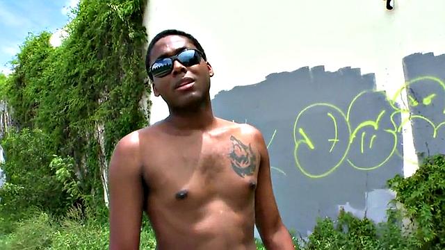 Muscular ebony pornstar gets her tight asshole drilled by white dude with glasses