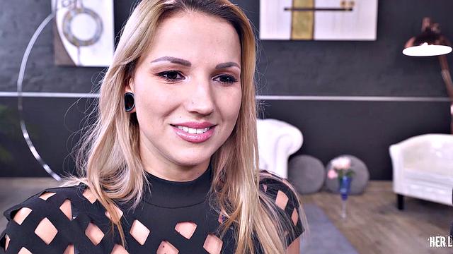 Jolee Love's limits: German MILF gets her ass fisted and deepthroated in bondage