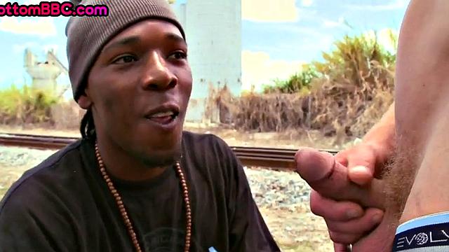 Real Black thug fucks IR bottom outdoors in van