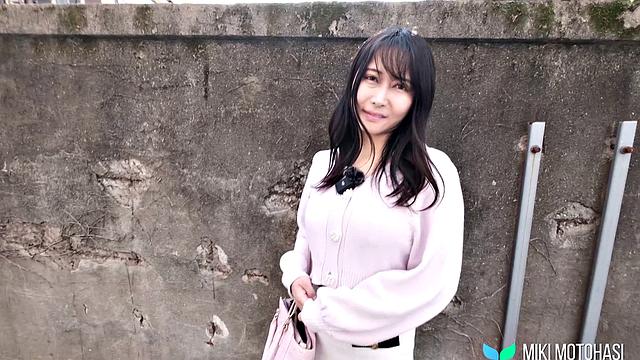 Miki Motohashi Is Finally Pleased By A Real Man's Dick