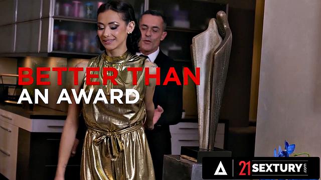 21 SEXTURY - Beautiful Latina Veronica Leal Gets Her Tiny Ass Licked And Stretched Hard By Big Cock