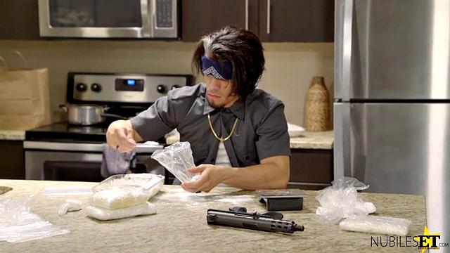 How I Survived A Crime Lord - Season 1 Episode 6