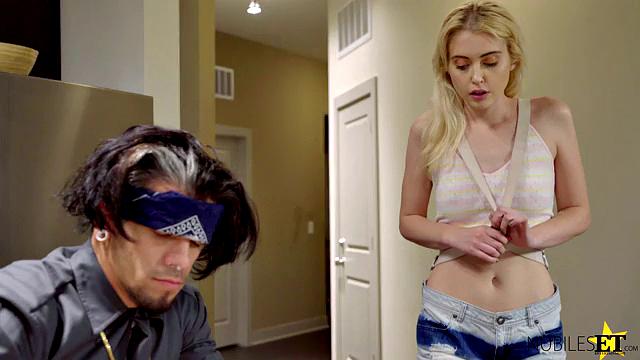 How I Survived A Crime Lord - Season 1 Episode 6