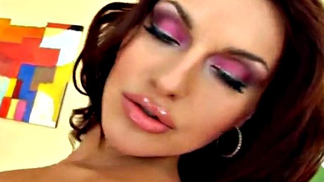 Booty babe dancing and stripping