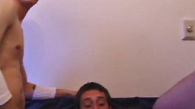Amateur Cock Sucking 3some