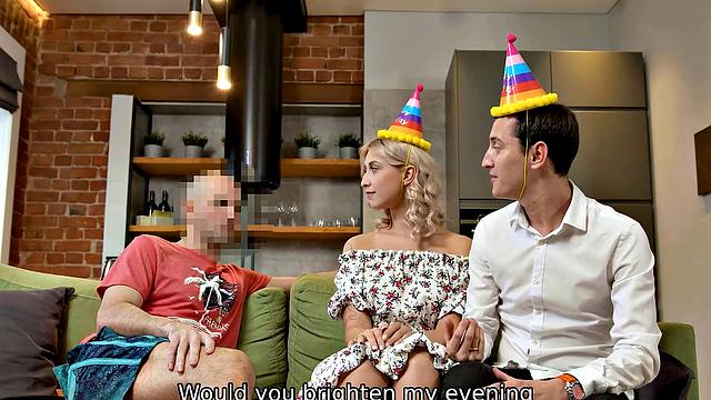 HUNT4K. Man bangs honey in ass and pays boyfriend for anal fun