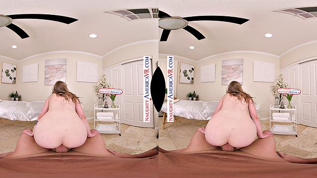 Sexy client Octavia Red gets a relaxing massage before she gets pussy stuffed