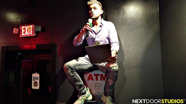 NextDoorHomemade - Jock Fucked By Muscle with A Hot Audience