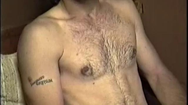 волосатый даллас строит планы и кончает по-честному