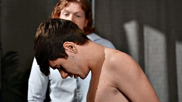 Cockriding dude drilled in asshole by male fucker