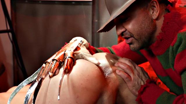 BDSM hunk toys mesmerized twink with dildo after deepthroat