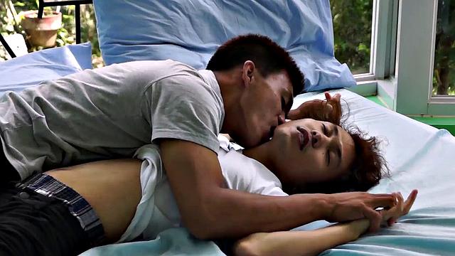 Oriental twink assrammed