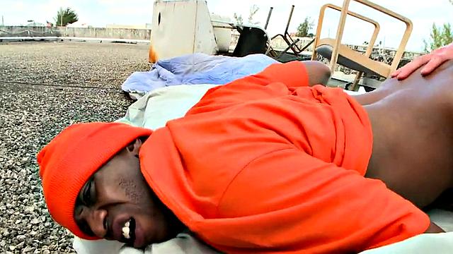 Oiled Black thug picked up and fucked outdoor by white