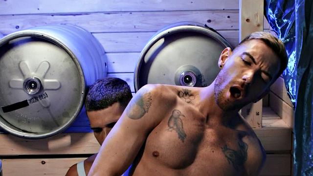 Str8 wild dude drilled by gay stud in anal hole