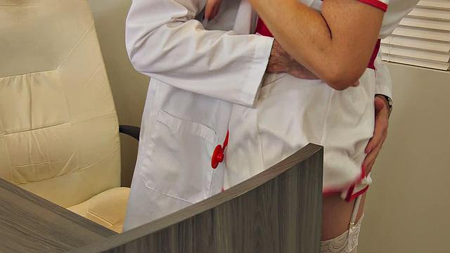 Busty blonde in stockings gets barebacked by doctor in reverse cowgirl action