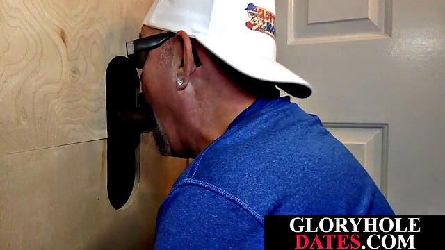 Mature rapidly sucking and wanking black gloryhole rod