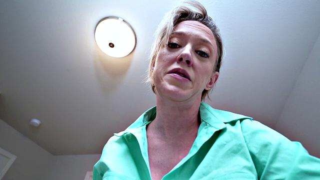 Stepmom's Smooth Kitty