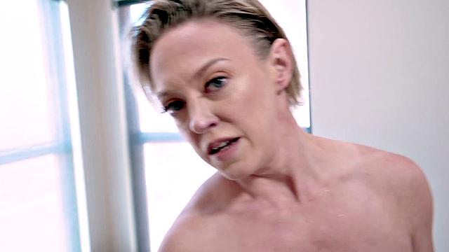 Stepmom's Smooth Kitty