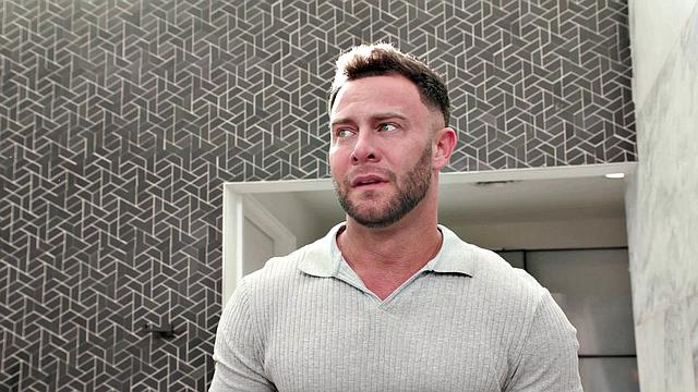 NURU MASSAGE - Therapist Deals With Client's Fear Of Being Touched With Wild Sex FRENCH SUBTITLES