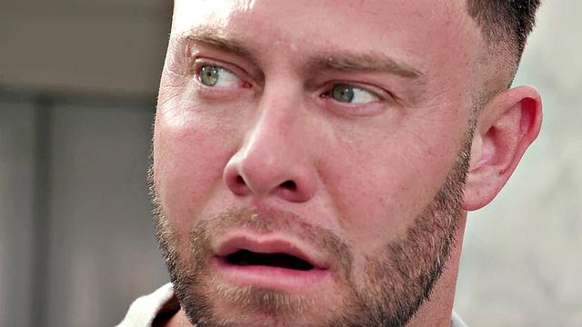 NURU MASSAGE - Therapist Deals With Client's Fear Of Being Touched With Wild Sex FRENCH SUBTITLES