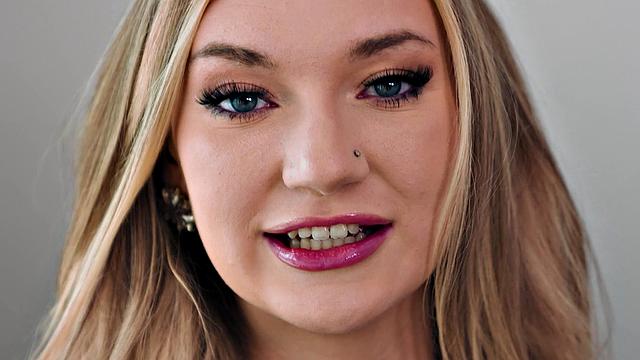 UP CLOSE - Stunning Petite Blonde Daisy Lavoy Craves Her Pussy Rough Stuffed By Donnie Rock's BWC