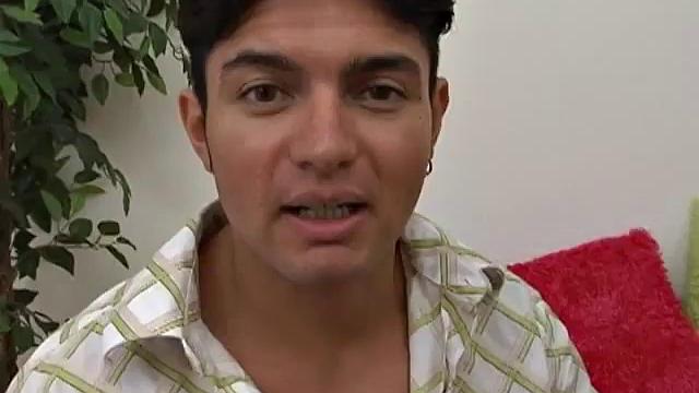 азиатская bbw оливия раздвигает ляжки для кунилингуса