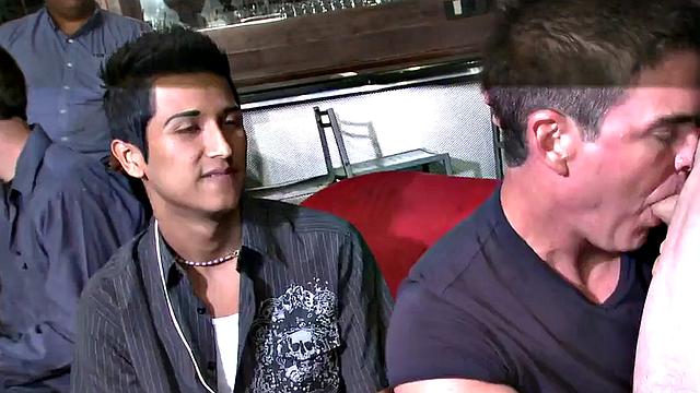 Real public blowjob at kinky party