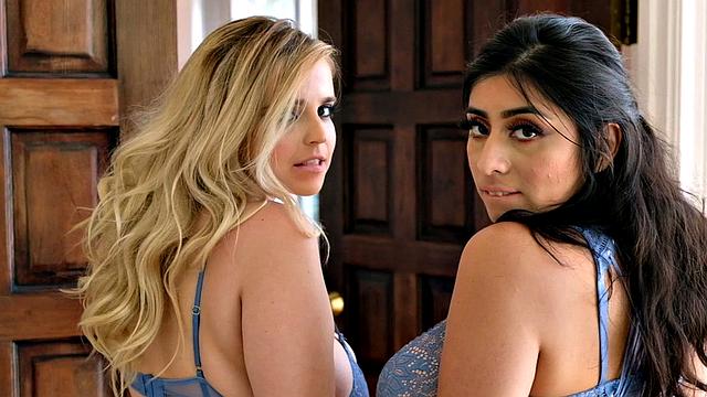 Codi & Luna's Threesome