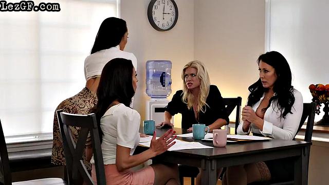 Lesbian busty MILF fingered by babe