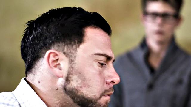 Sexual counselor gives her a rough pussyfucking in the office for some quick cash