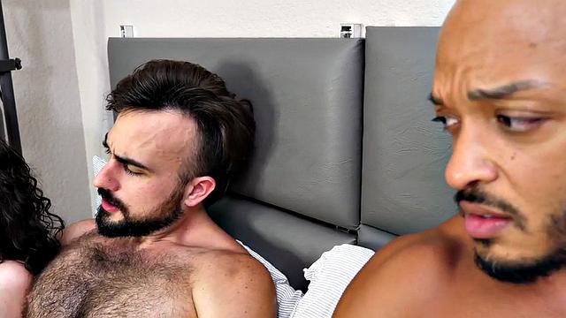 Bisex inked anal babe in pantyhose 3-way fucked in IR action