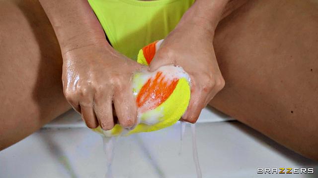 Hot Whip, Big Wet boobs