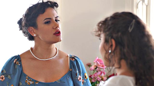 The Naughty Naudi Feature